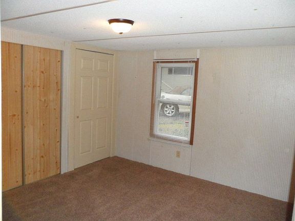 4th image of 1308 Kentucky Ave SE