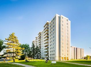 940 Caledonia Rd #403, Toronto, ON M6B 3Y4