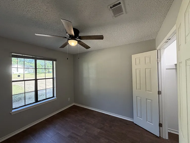 1105 Carroll Ave #B — Photo 14