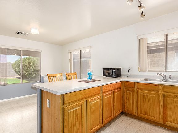 4th image of 12726 W Santa Fe Ln