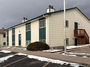 402 Miller Ln #4, Cheyenne, WY 82009