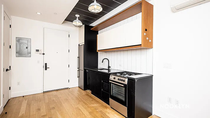 Rented by Nooklyn NYC LLC | media 55