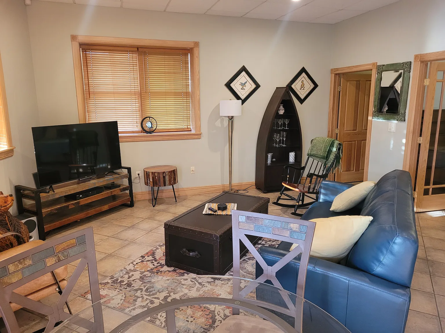 1 bed, 580 sqft, $2,350 — Photo 3