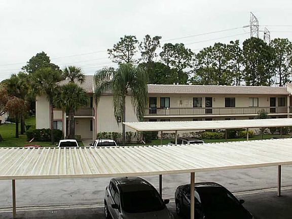 2nd image of 206 Mary Dr