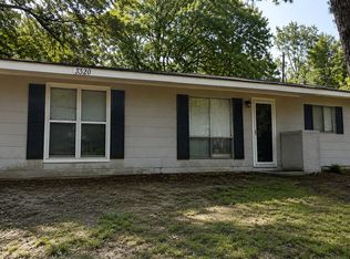 3320 Ridgeland Dr, Jackson, MS 39212