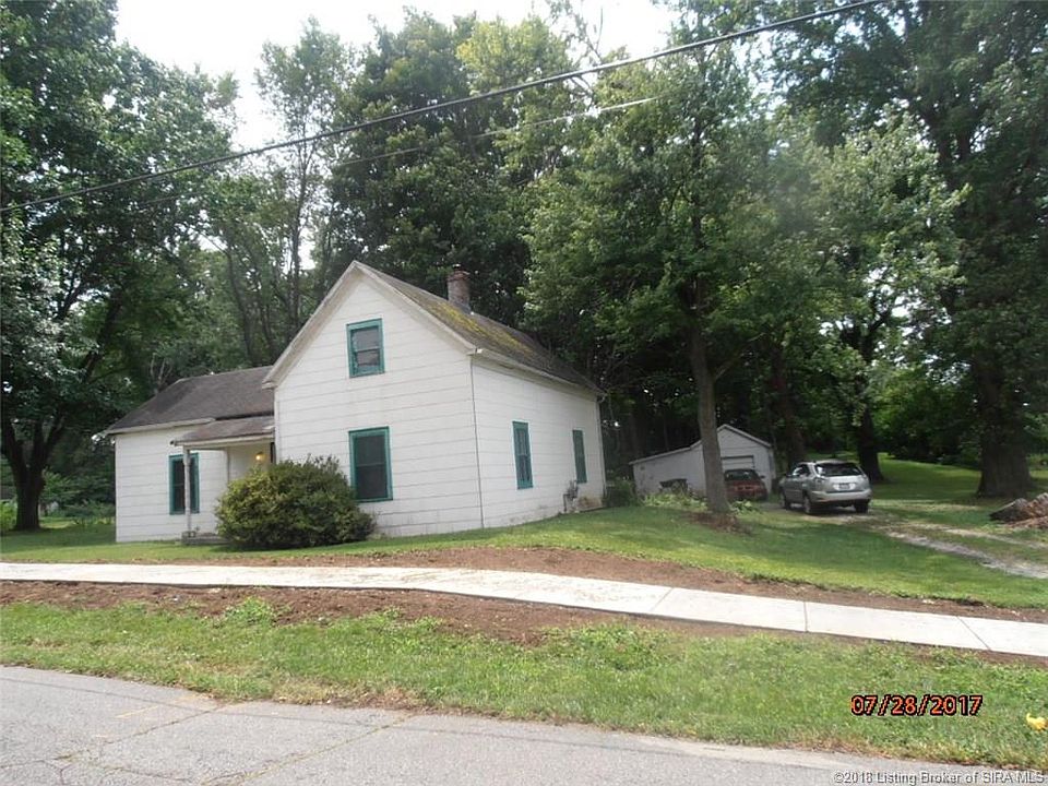 1st image of 611 Hopkins Ln