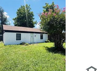 326 E Harmon Dr, Midwest City, OK 73110