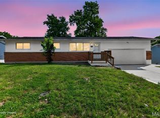 2640 Diane Dr, Arnold, MO 63010