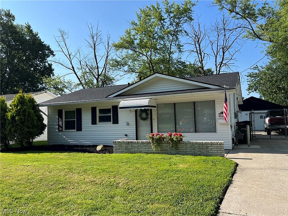 1st image of 533 Denison Ave