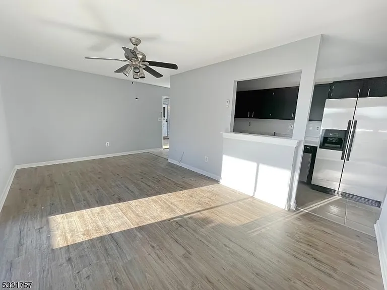 20-103 Delar Pkwy — Photo 11