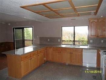 2nd image of 2499 Sandpiper Way