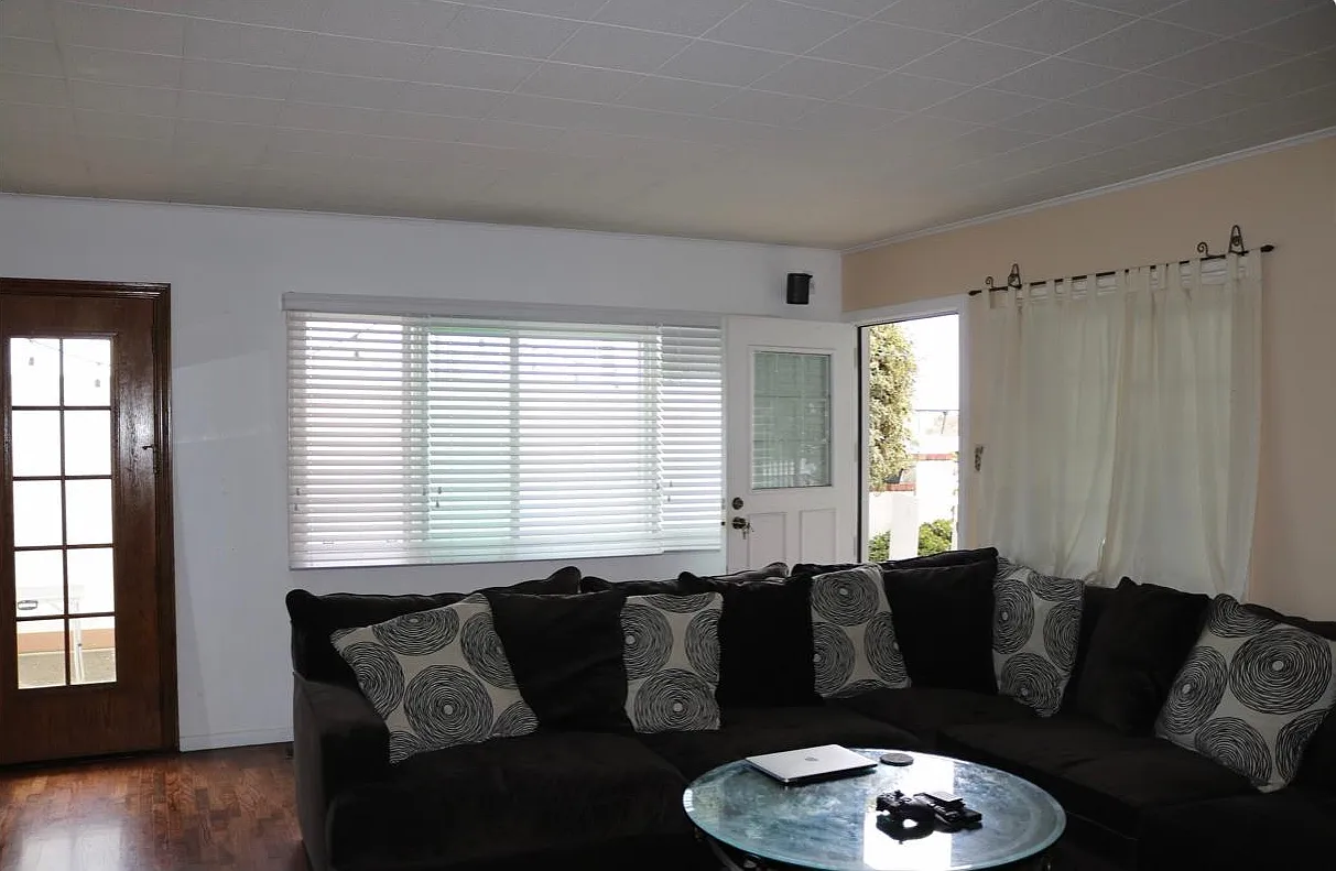 951 McCarthy Ct — Photo 4