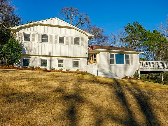 2nd image of 2629 Greenmont Dr