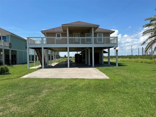 3415 Sand Dollar Dr, Crystal Beach, TX 77650