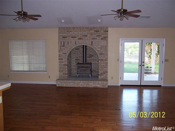 3rd image of 1804 Lacy Ct