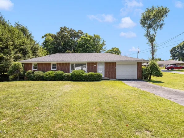 722 Rose Ln, Mt Carmel, TN 37645