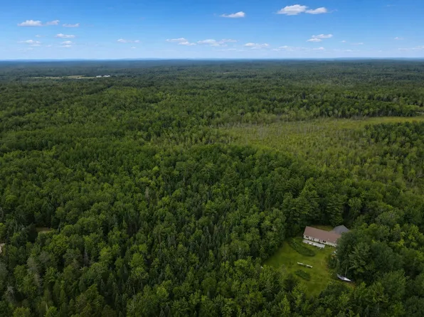 43 Richards Road, Glenburn, ME 04401