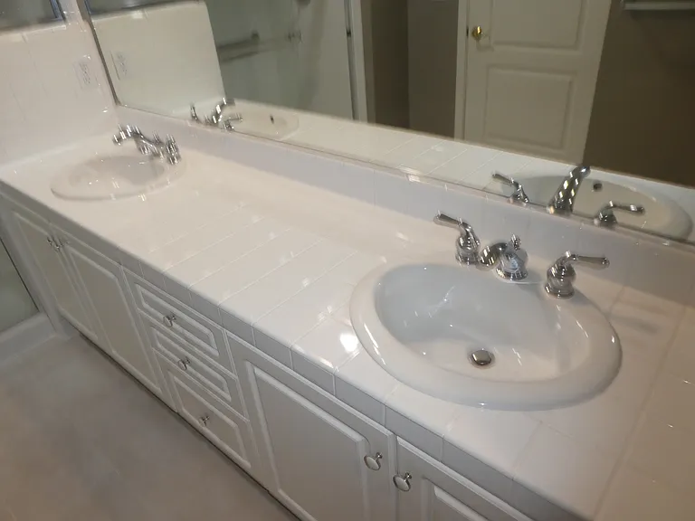 1951 Ofarrell St #100 — Photo 37