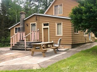 W8125 Bell Crossing Rd, Amberg, WI 54102