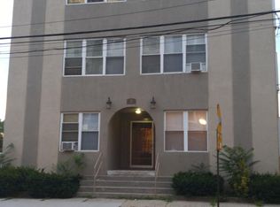 5 Lake St APT 12, Patchogue, NY 11772