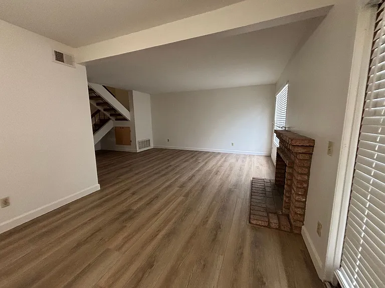 2957 Plaza Miguel — Photo 10