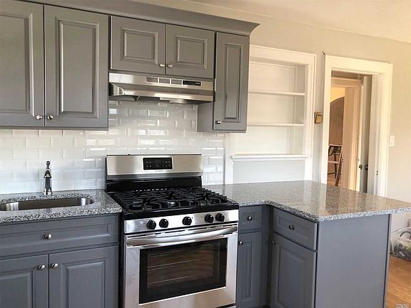 3rd image of 80 Bellevue Ave