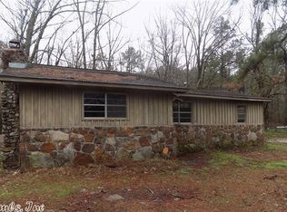 2706 Hartsfield Rd, Pine Bluff, AR 71603