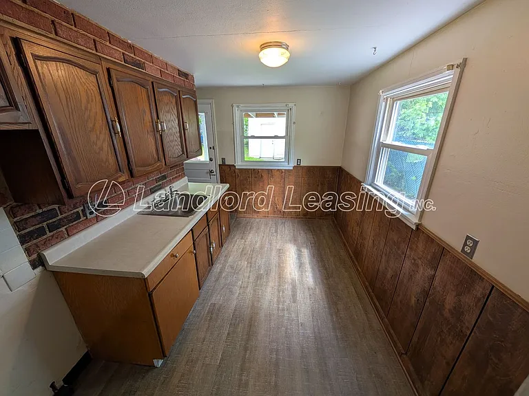 1109 Euclid Ave — Photo 6