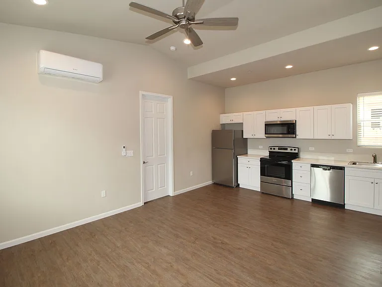 2365 N Arthur Ave — Photo 6