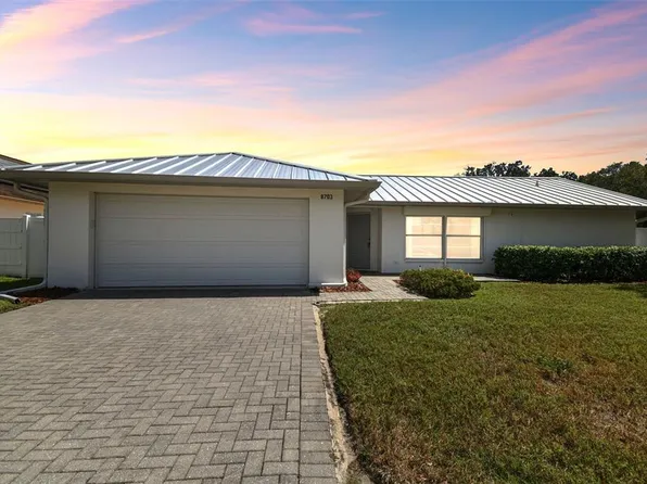 8703 Charming Knoll Ct, Tampa, FL 33635