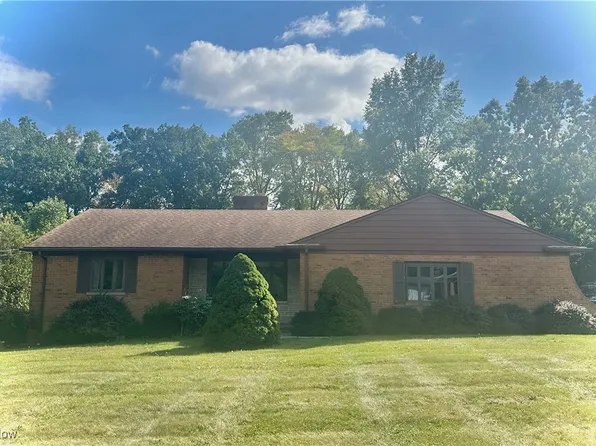 7608 Dalebrook Rd, Independence, OH 44131