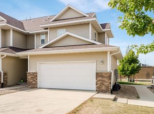 5805 Muirfield Dr SW UNIT 4, Cedar Rapids, IA 52404