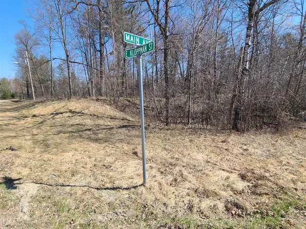 E Kloppman St #25&28, Crivitz, WI 54114