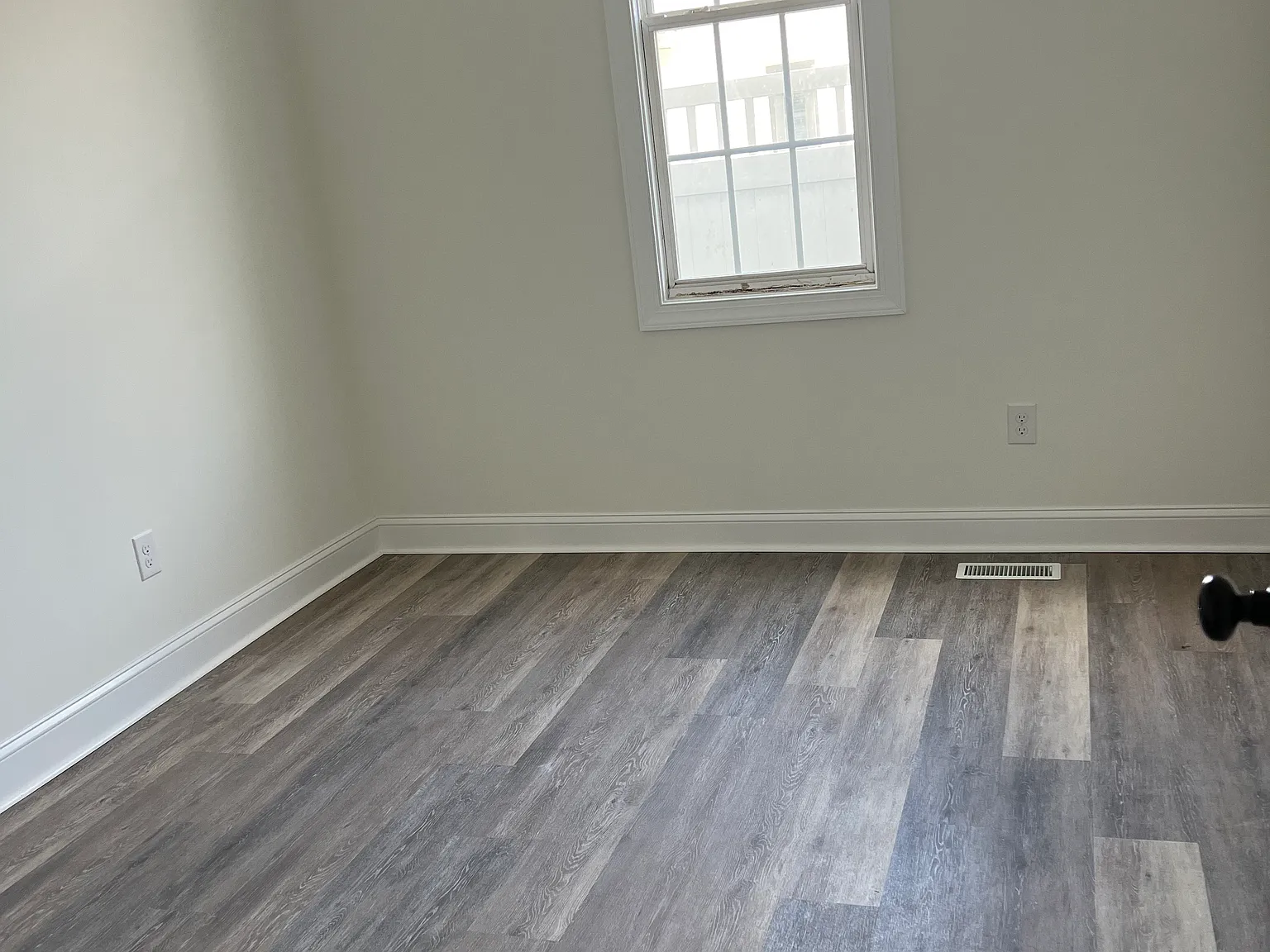 3 bed, 1496 sqft, $1,995 — Photo 4