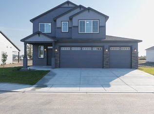 1407 Diamond Ave, Grandview, WA 98930