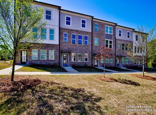 1004 Taylor Ct, Acworth, GA 30102