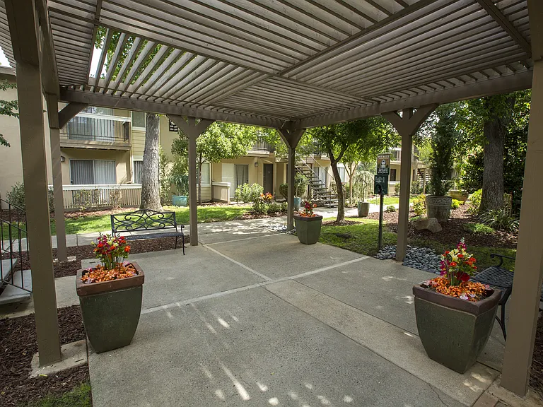 Abby Creek Apartments — Photo 19