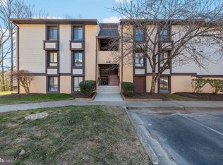 11613 Stoneview Sq APT 21C, Reston, VA 20191