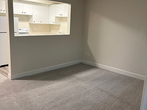 5th image of 412 W Mercer St #102