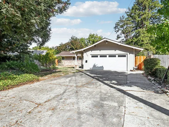 2327 Collins Ave, Pinole, CA 94564