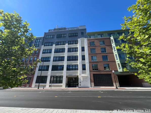 150 Cambridge St, Cambridge, MA