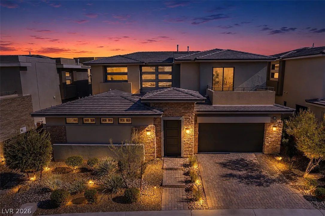 3 bed, 3.5 bath, 3562 sqft, $9,500 — Photo 1