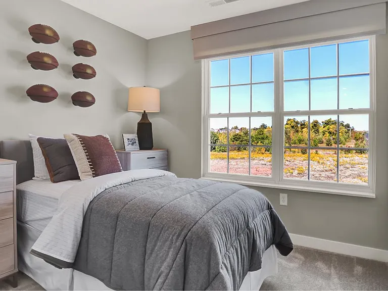 13847 Gatsby Dr — Photo 14