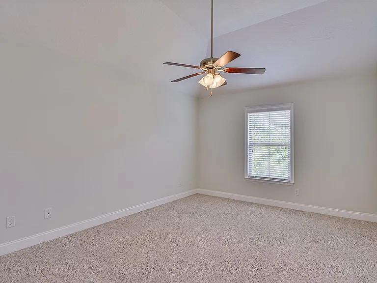 5564 Connor Dr — Photo 29