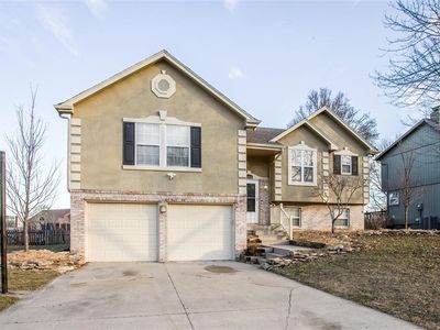 1816 SE 7th St, Lees Summit, MO, 64063