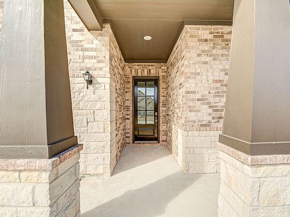 3rd image of 6015 Marsh Lake Ct