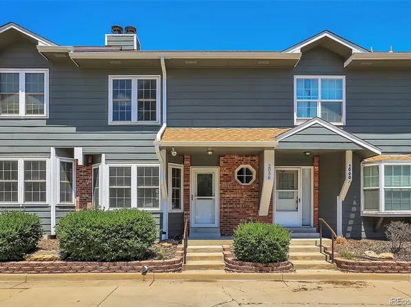 2058 S Balsam Street, Lakewood, CO 80227