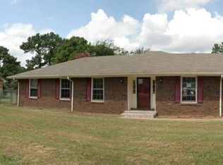315 Barbara St, Tuscumbia, AL 35674