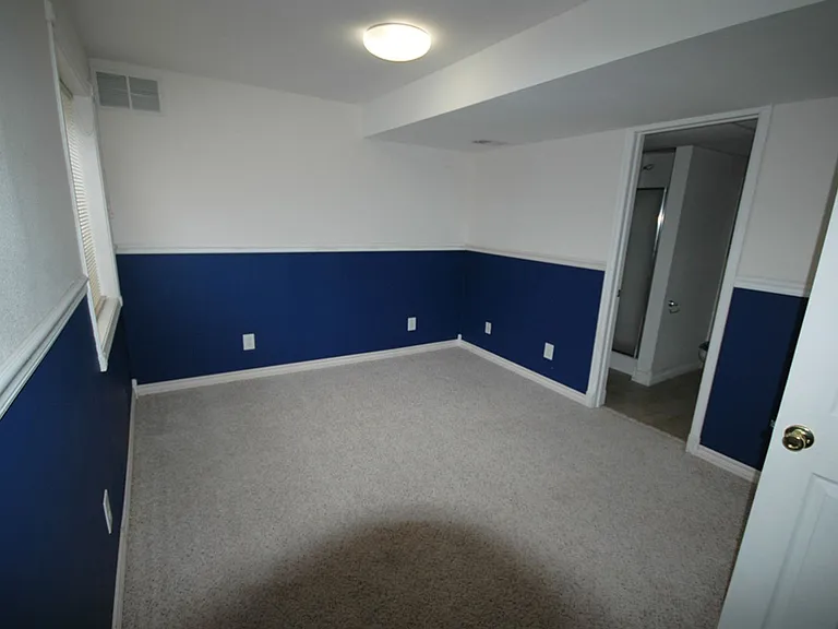 10470 Dresden St — Photo 7