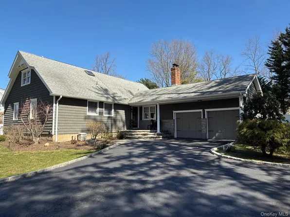 4 Abbington Place, Northport, NY 11768